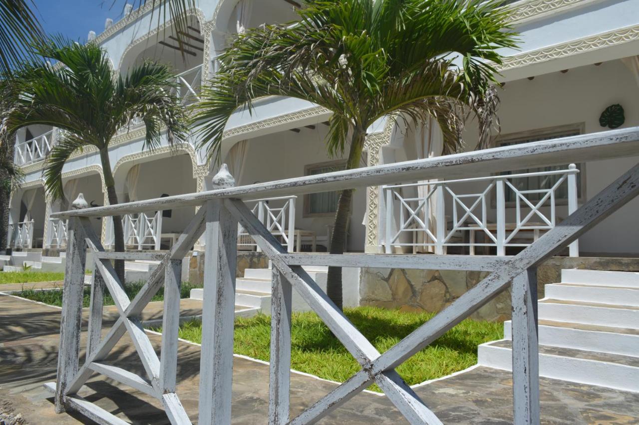 Twiga Beach Resort Watamu Exterior foto